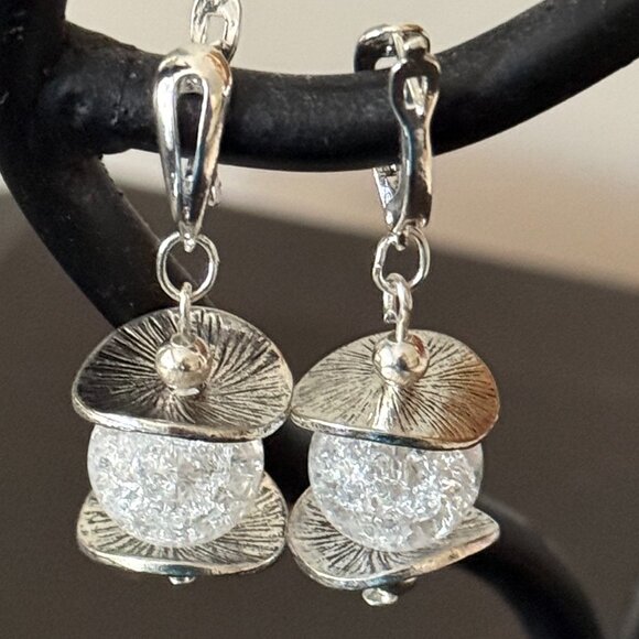 3/$17 Modern Design Abstract Cracked Quartz Pierced Earrings - Picture 2 of 4